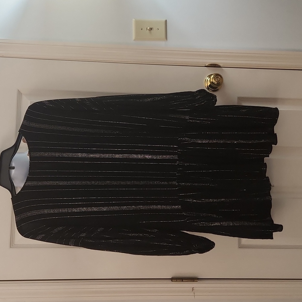 Trafelua Collections Dress, Size S, Black with shiny silver thread throughout